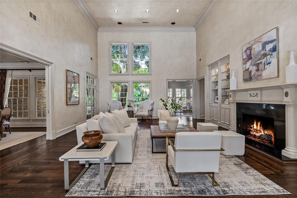 Williamsburg At Preston - Residential