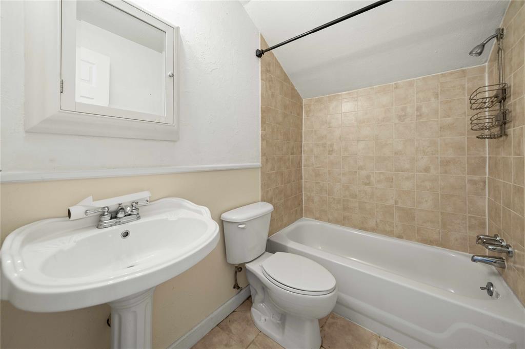 Hide A Way Lake - Residential