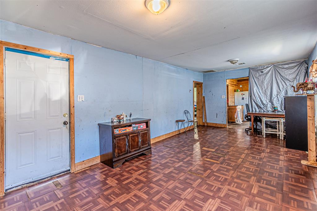 405 W Newton Street