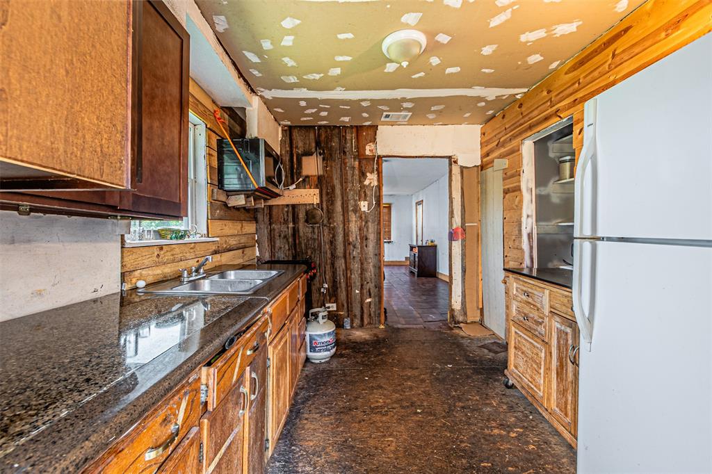 Terrell Rev - Residential