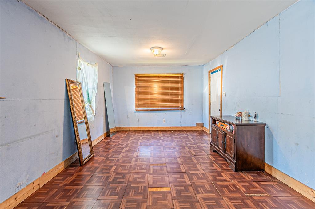 405 W Newton Street