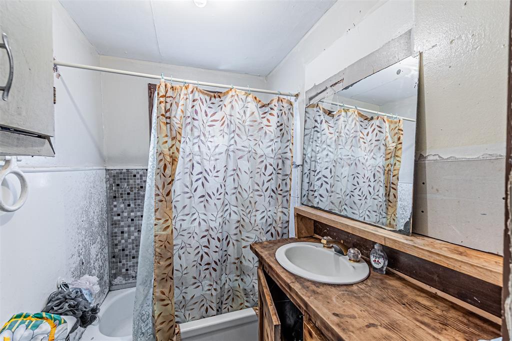 Terrell Rev - Residential