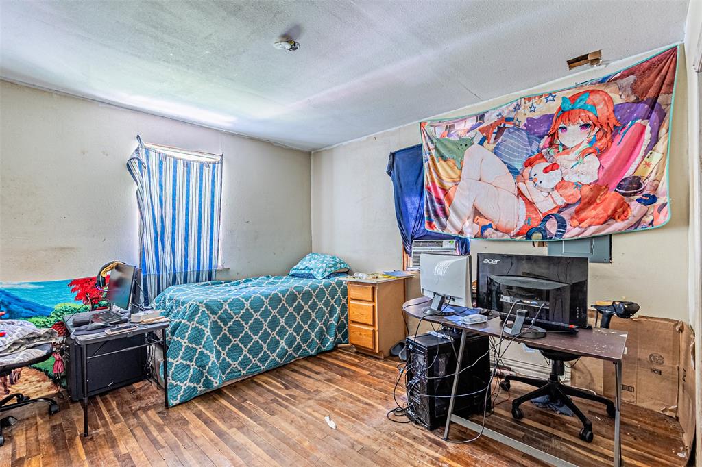 Terrell Rev - Residential