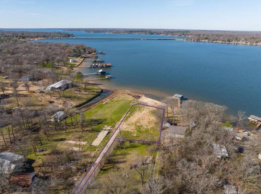 This build-to-suit waterfront lot with open water views is perfect for you to enjoy the lake life at Cedar Creek Lake with friends and family. Easy access off FM3054, and just a few miles from gas stations, restaurants, schools and grocery stores. Drive-by today and start visualizing your floor plan.