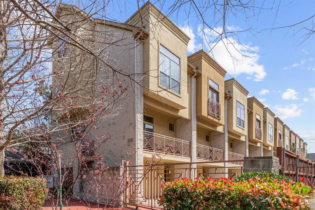 Wycliff Heights Condo - Residential