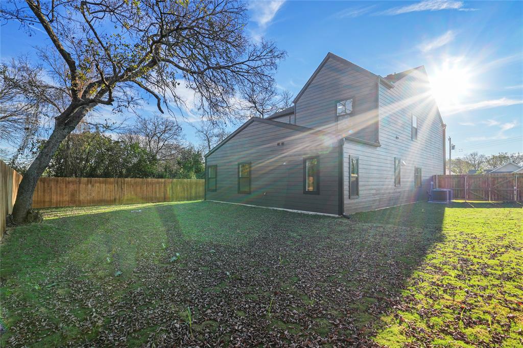 EVELYN HEIGHTS - Residential