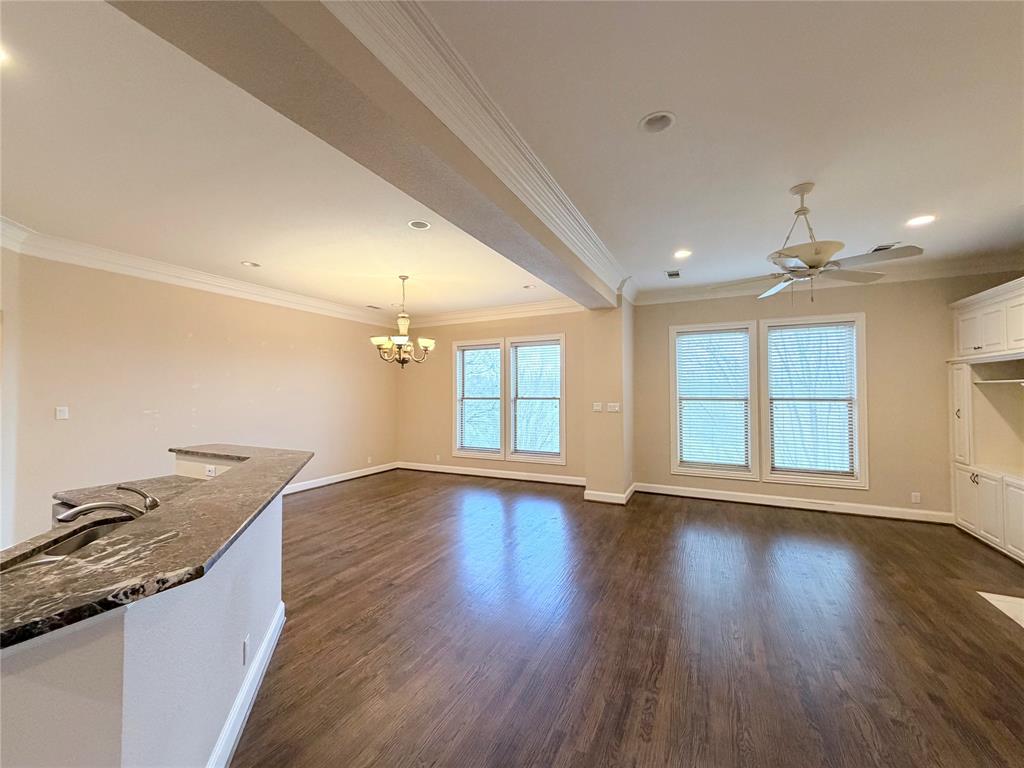 11351 Hilltop Road 204