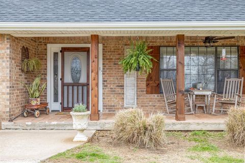 A home in Ivanhoe