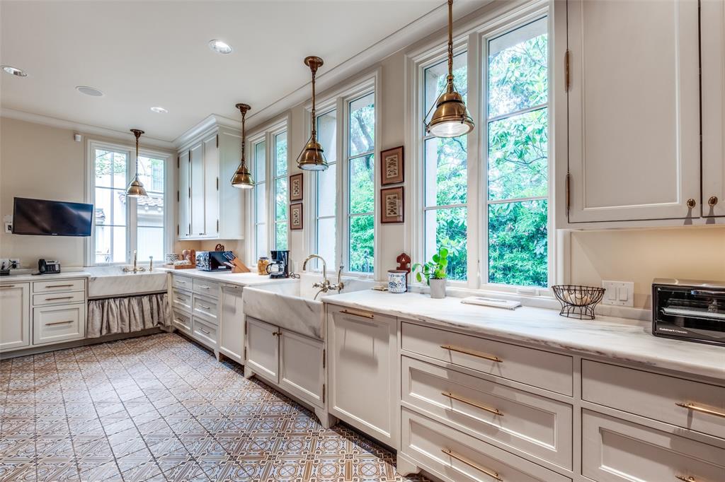 Highland Park Acreage - Residential