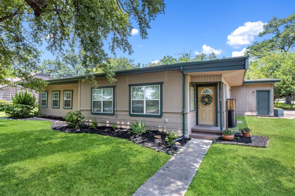 2318 Holsum Circle