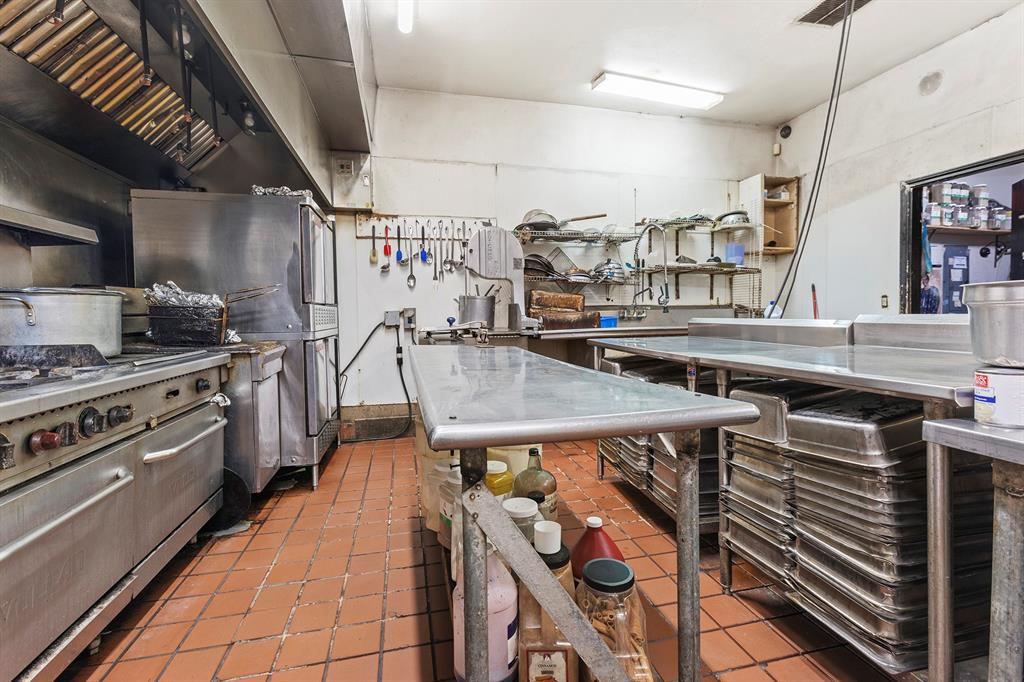 Elaines Kitchen - Commercial Sale