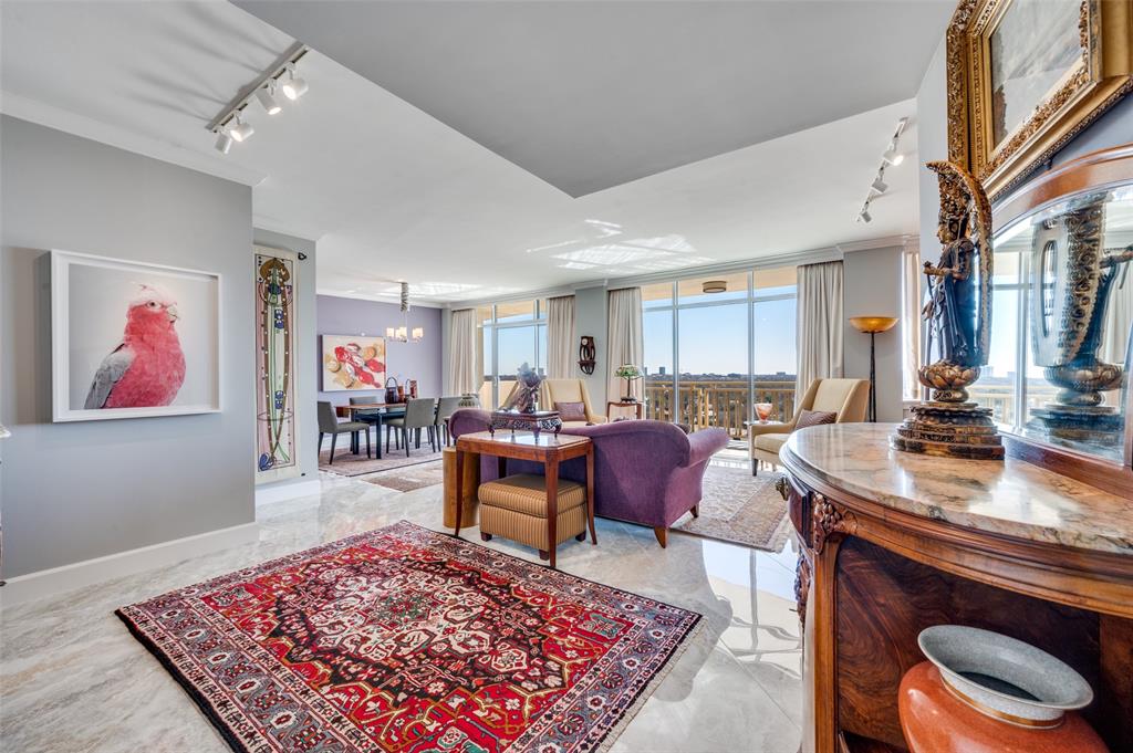 6211 W Northwest Highway 1201