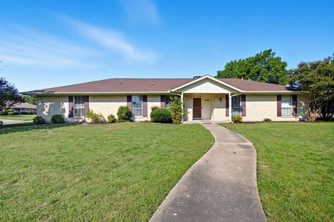 10304 Oak Creek Drive Greenville TX 75402
