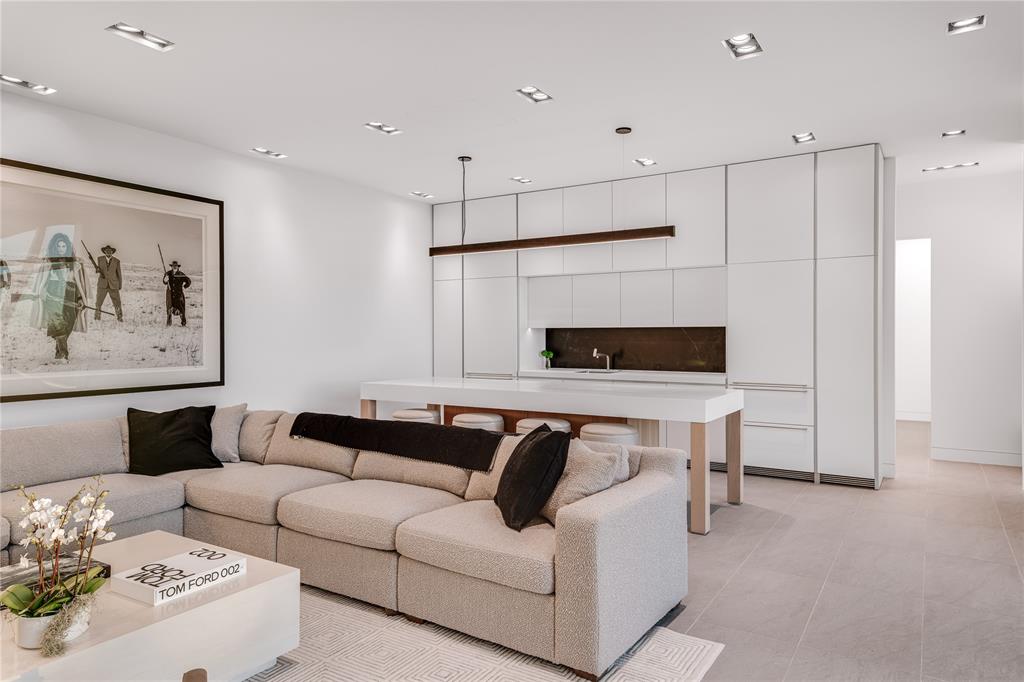 EDWARDS RANCH RIVERHILLS ADD - Residential