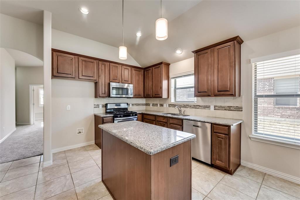 Villages Of Woodland Spgs W - Residential Lease