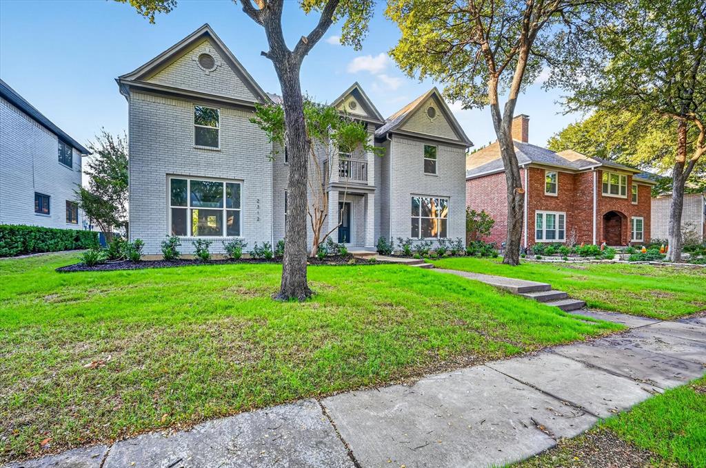 2312 Honeylocust Drive