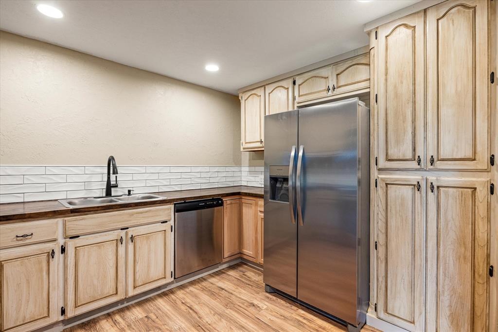 Rolling Hills Shrs Sec B - Residential