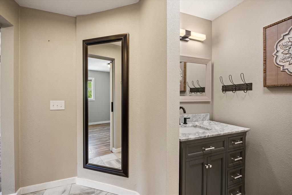 Rolling Hills Shrs Sec B - Residential