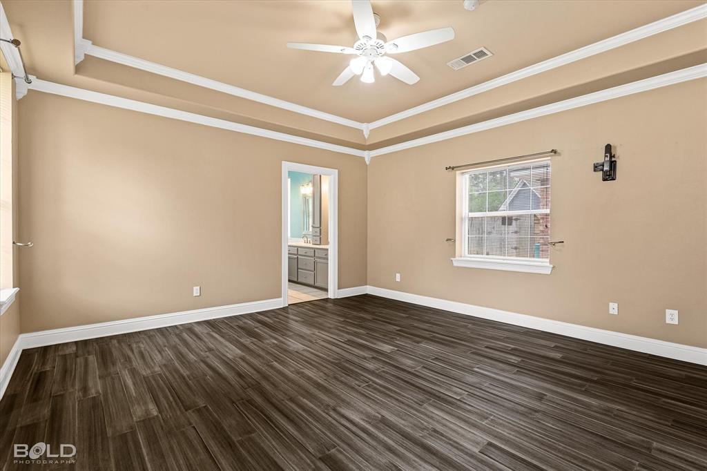 Benton, Louisiana 71006, United States, 4 Bedrooms Bedrooms, ,2 BathroomsBathrooms,Residential,Pending,57837