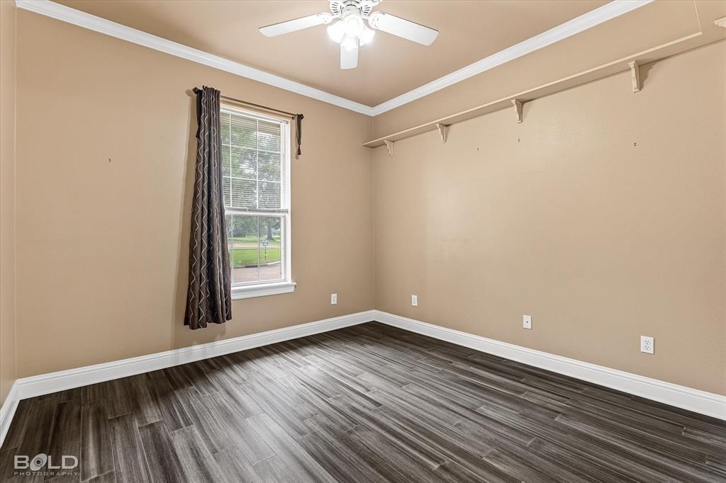 Benton, Louisiana 71006, United States, 4 Bedrooms Bedrooms, ,2 BathroomsBathrooms,Residential,Pending,57837