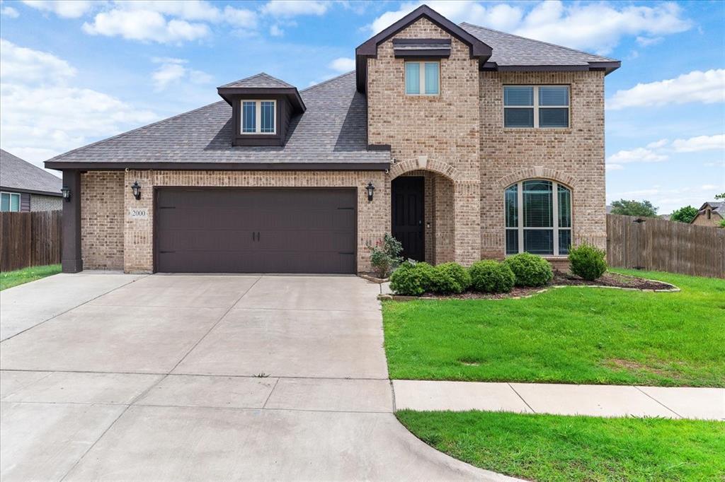 2000 Maplewood Drive