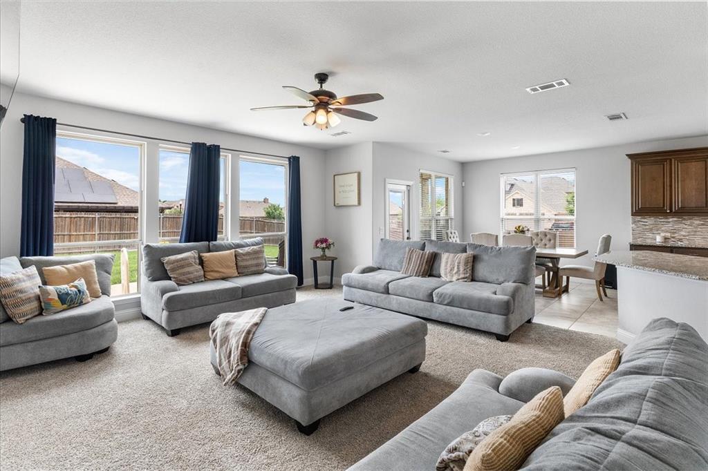2000 Maplewood Drive