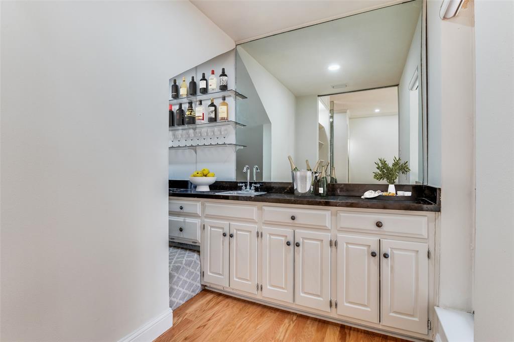 Gilbert Condo 3727 - Residential