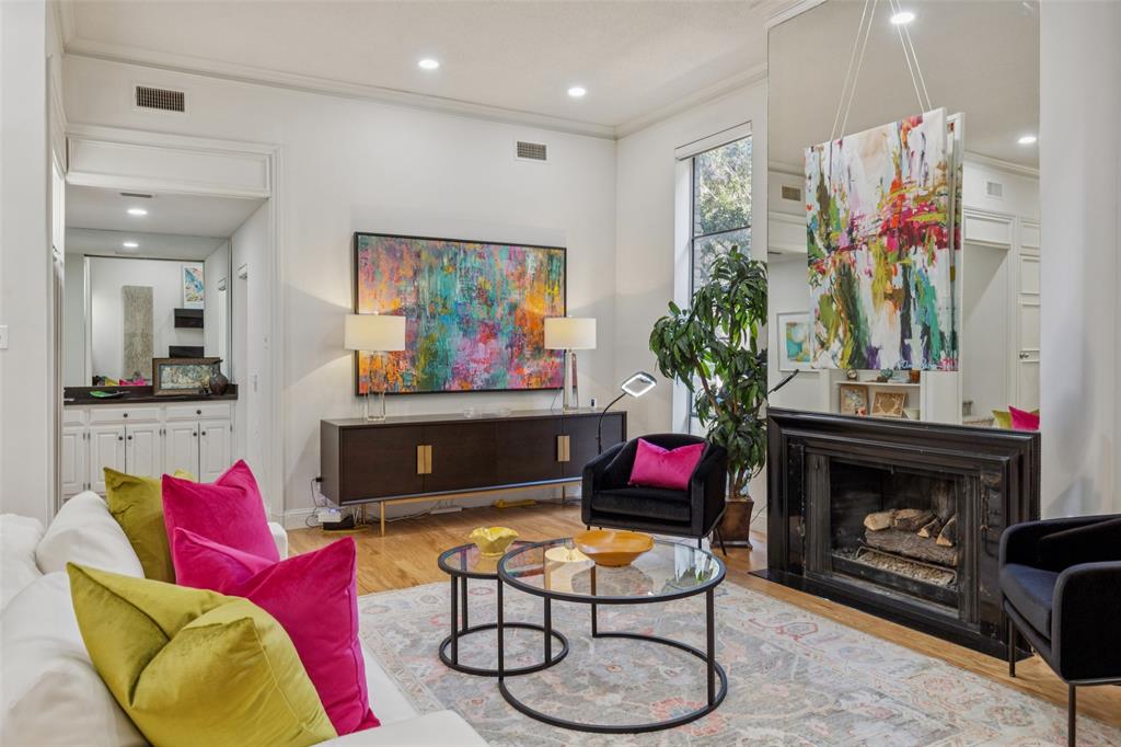 3727 Gilbert Avenue A