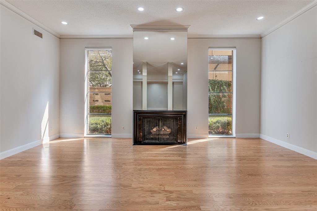 Gilbert Condo 3727 - Residential