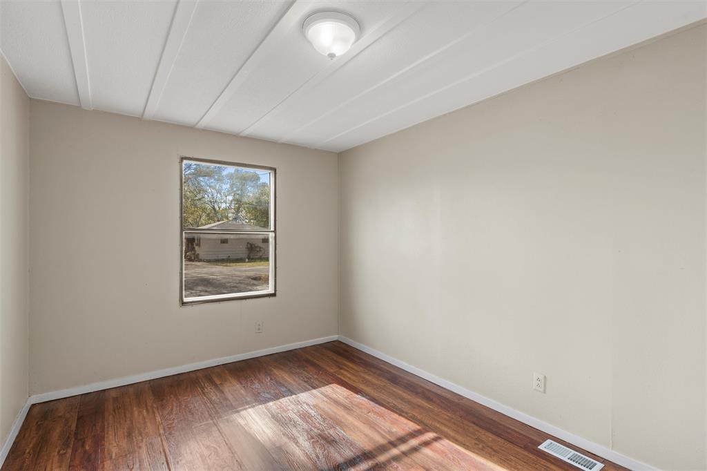 0249.00S28 - Residential