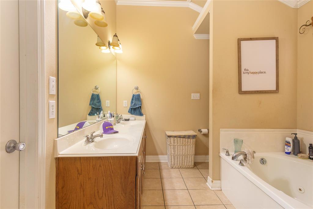 Oak Mdw 01 - Residential