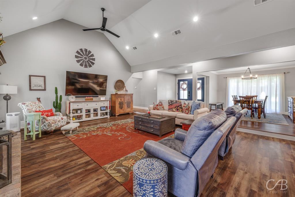 1210 Canterbury Drive