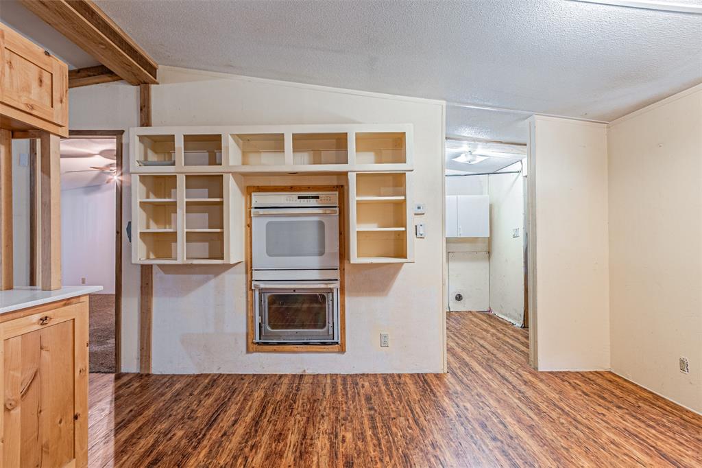 Oak Trail Shores Sec F - Residential