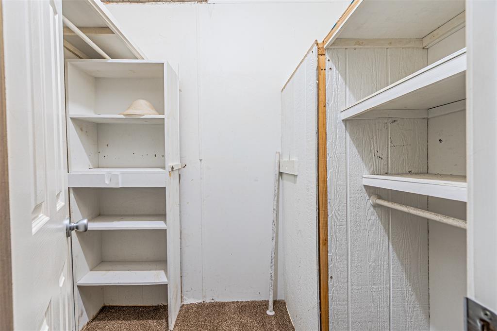 Oak Trail Shores Sec F - Residential