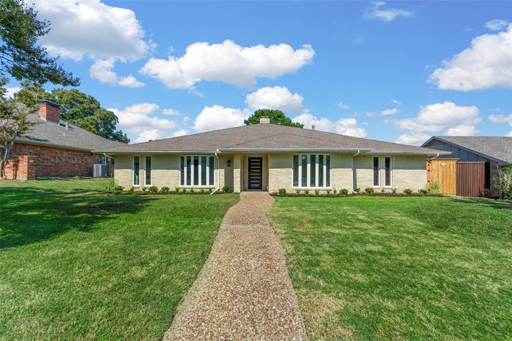 1705 Cross Bend Road