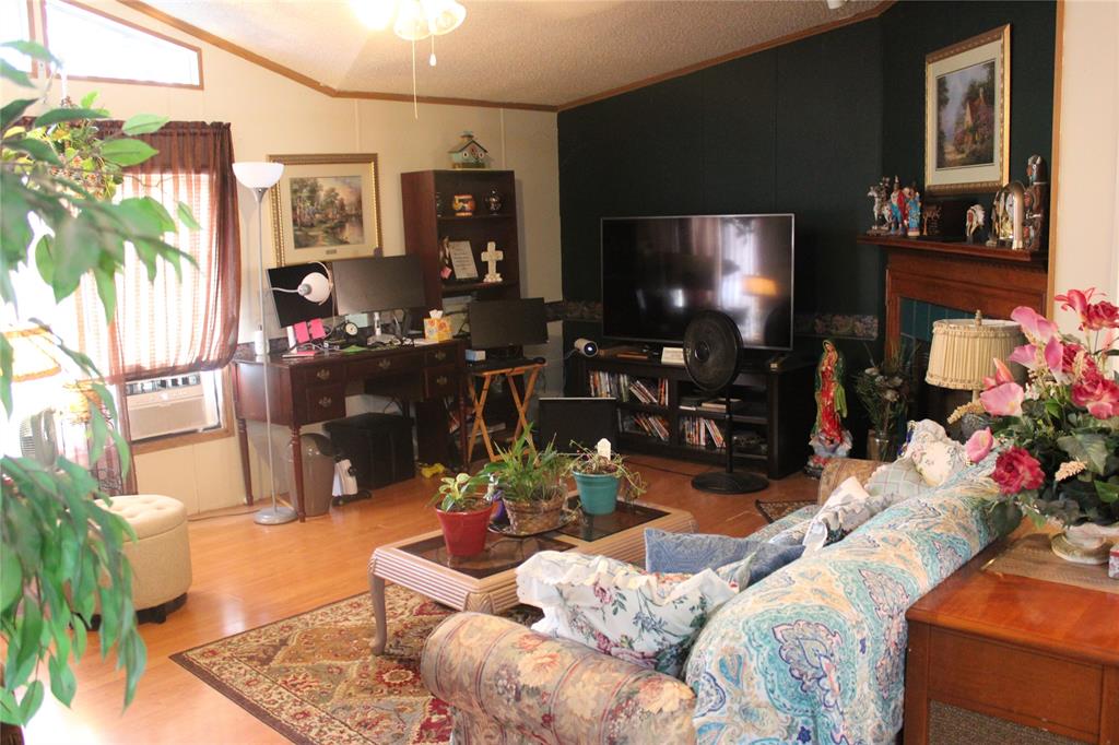 7730 County Road 1230