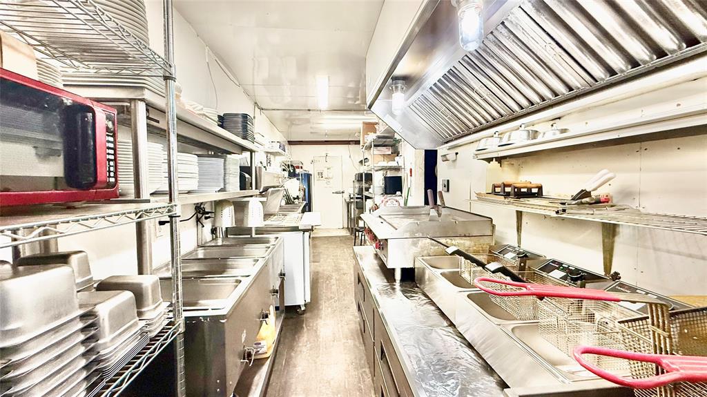 SE Young Co - Commercial Sale