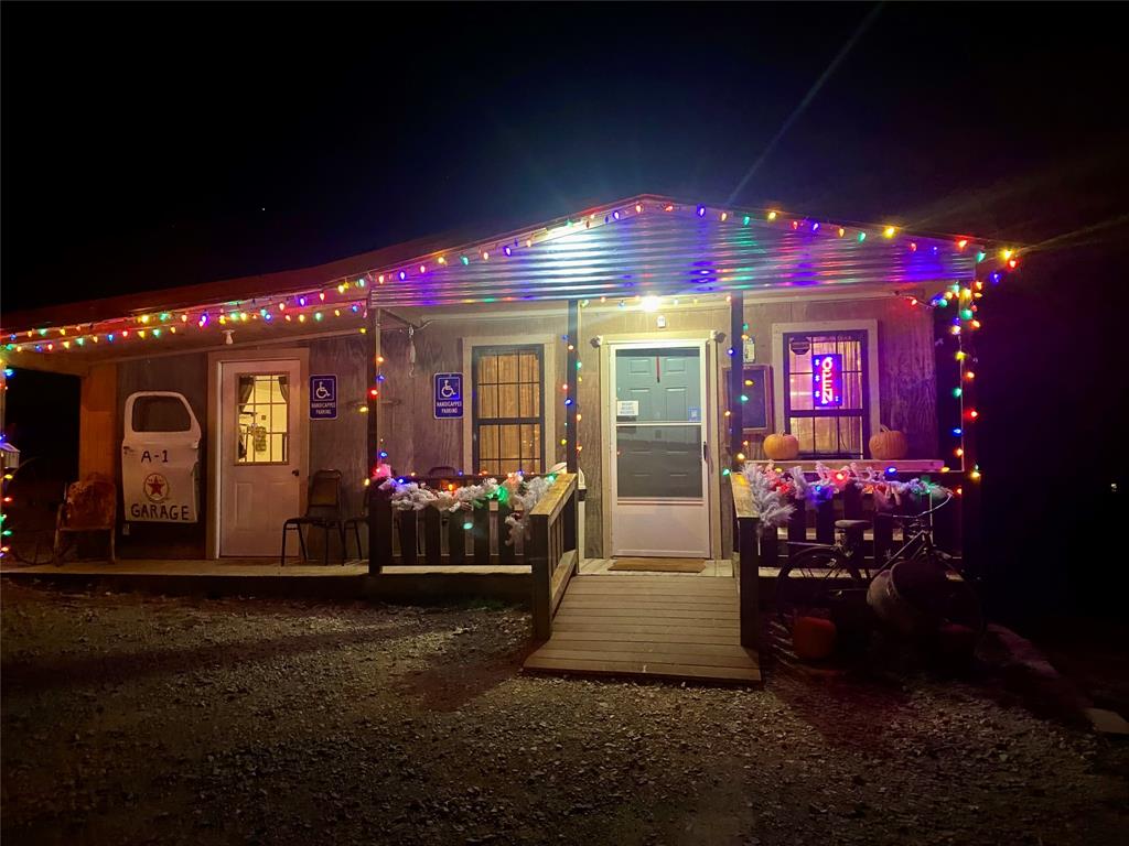 SE Young Co - Commercial Sale