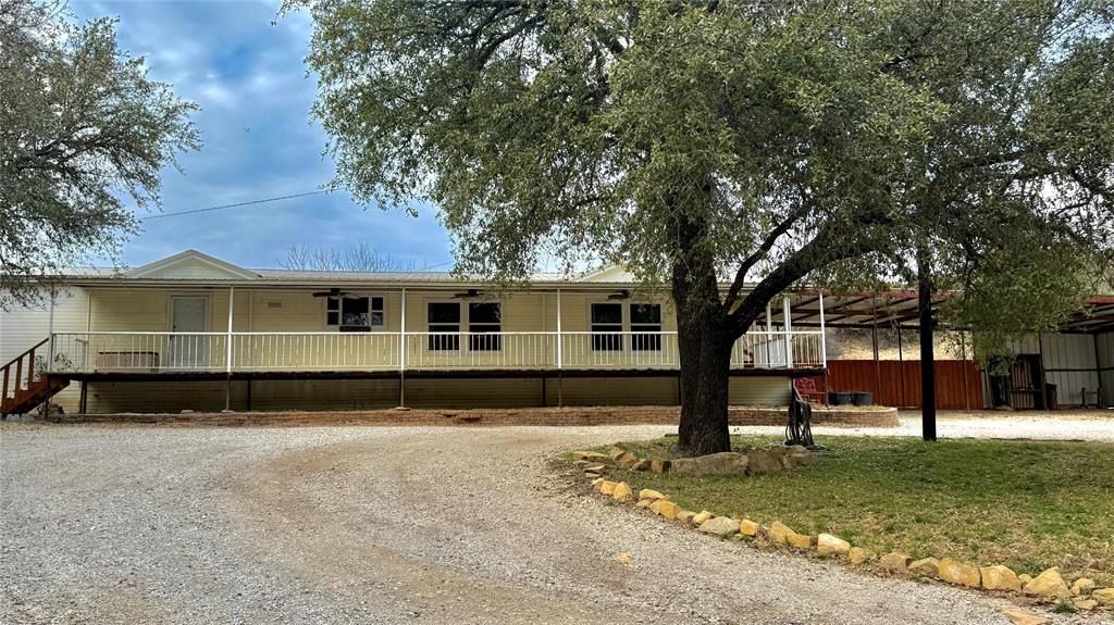 SE Young Co - Commercial Sale