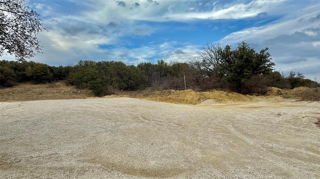 SE Young Co - Commercial Sale