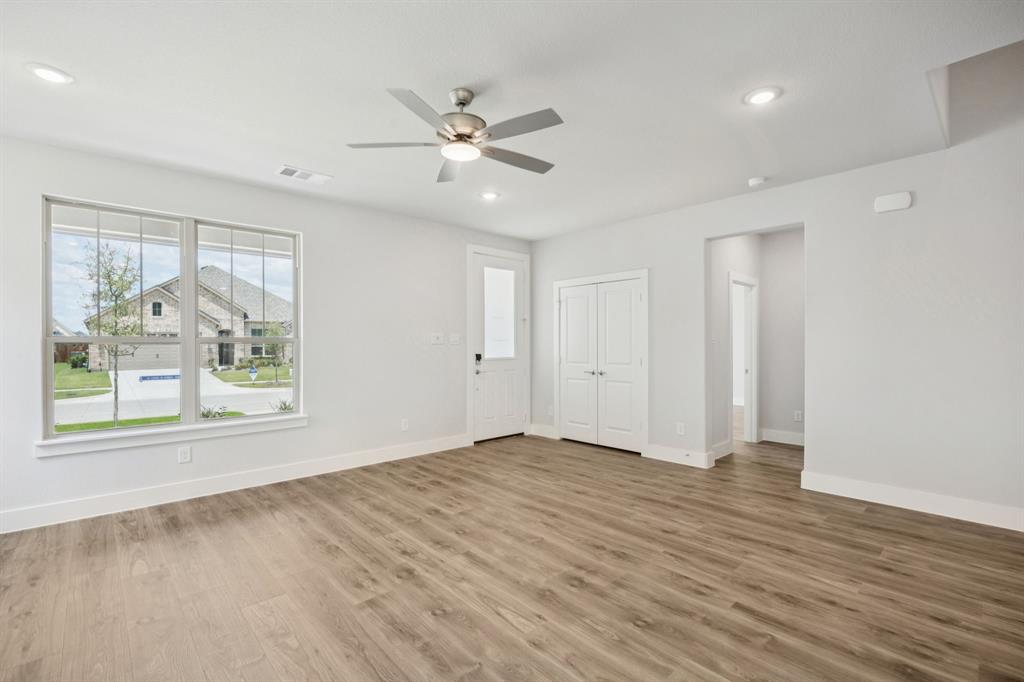 468 Lost Creek