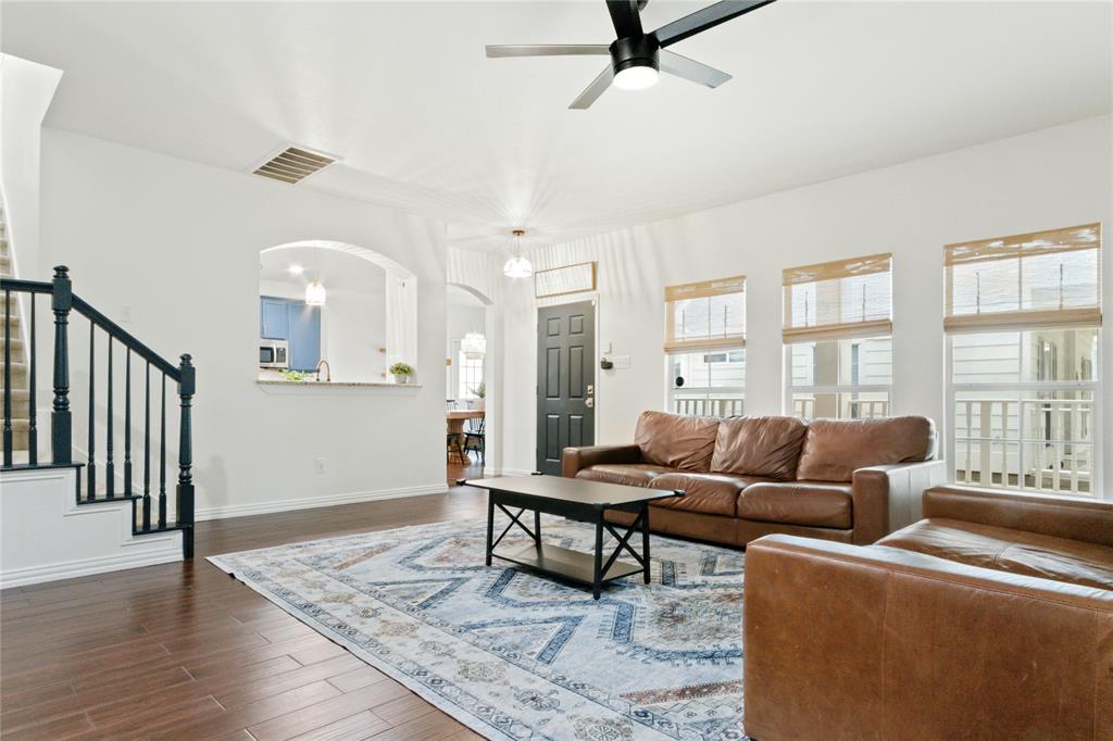 1608 Jasmine Trail