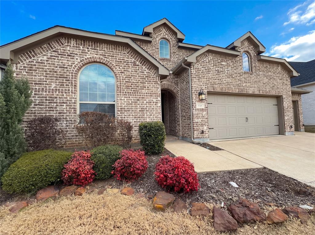 9220 Prickly Pear Trail