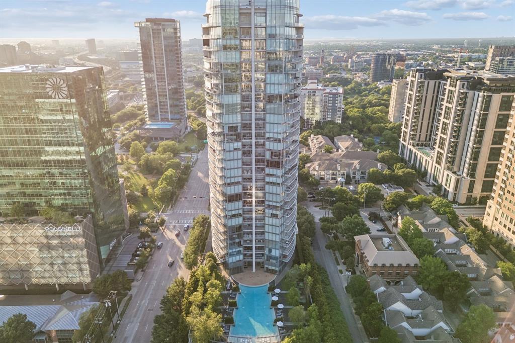 Azure Condo - Residential