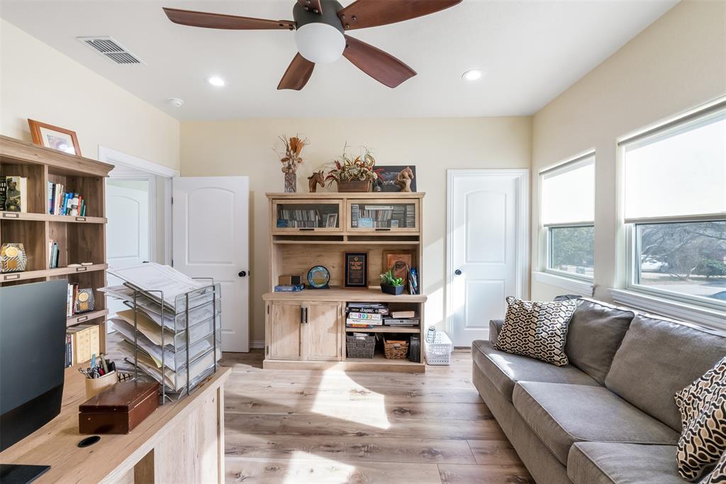 Waters Edge - Residential