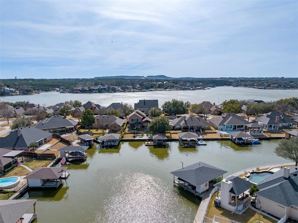 Waters Edge - Residential