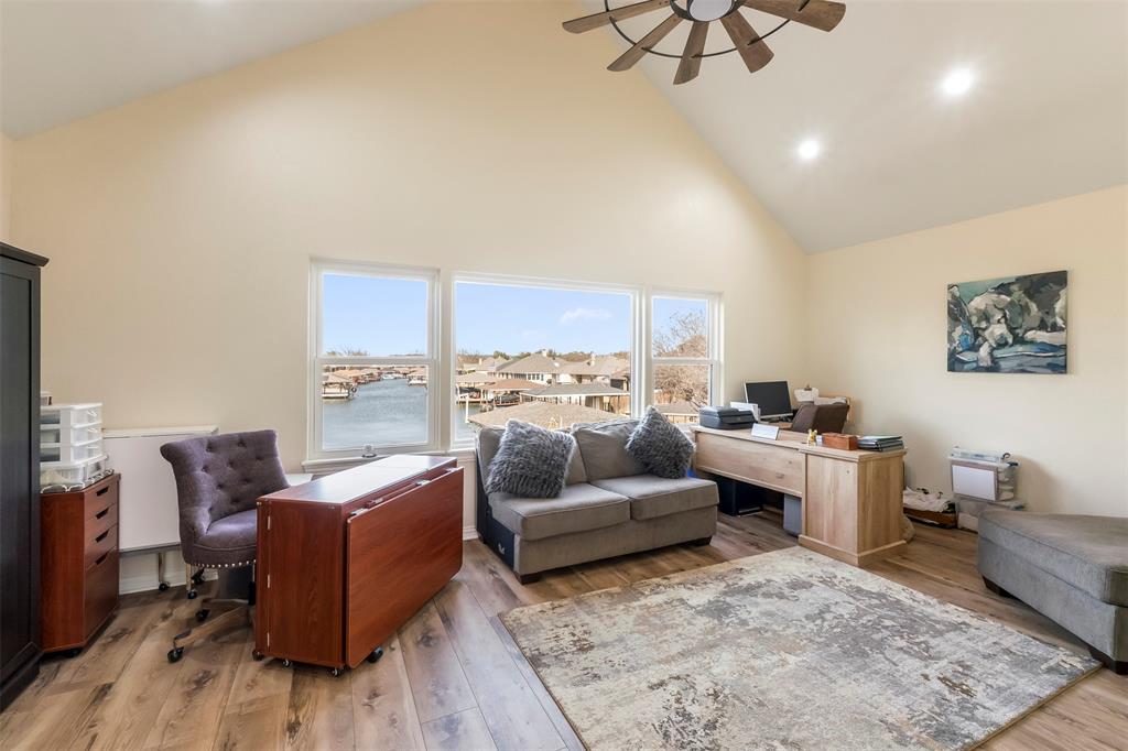 Waters Edge - Residential