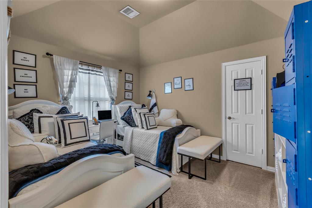 Hickory Crk Ph 3 - Residential