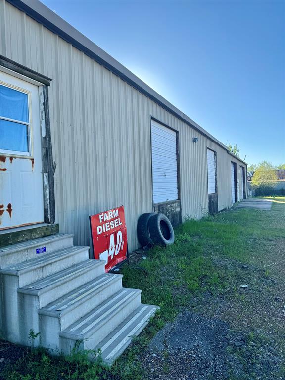 City Of Paris - Commercial Sale