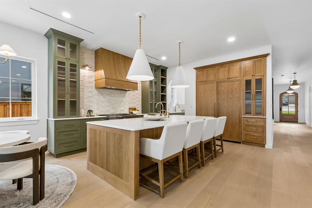 LAKEWOOD HILLS - Residential